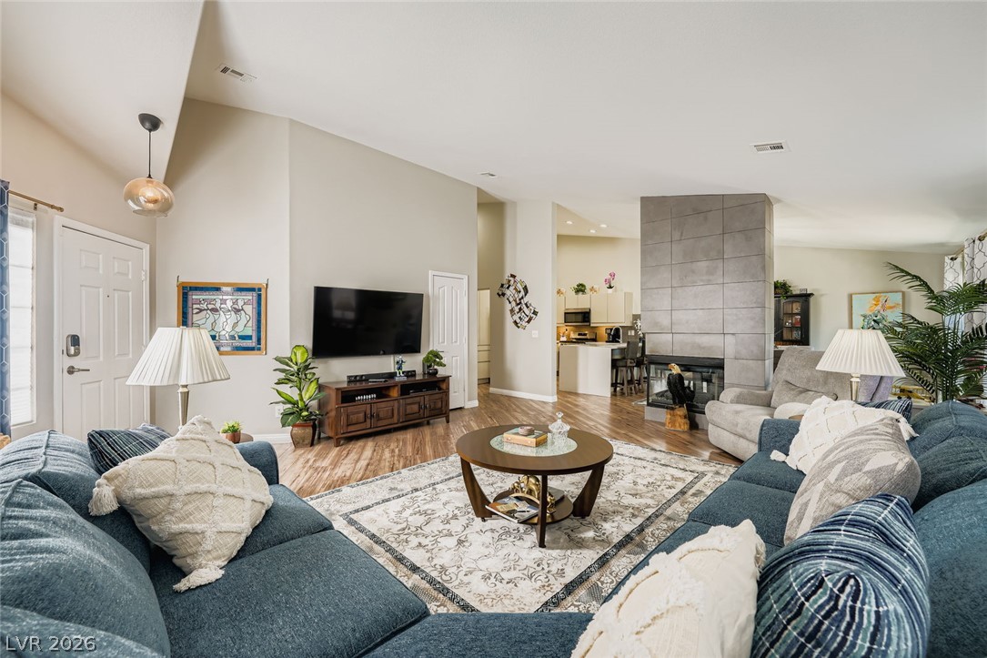 10059 Oak Creek Canyon Avenue Las Vegas NV 89147