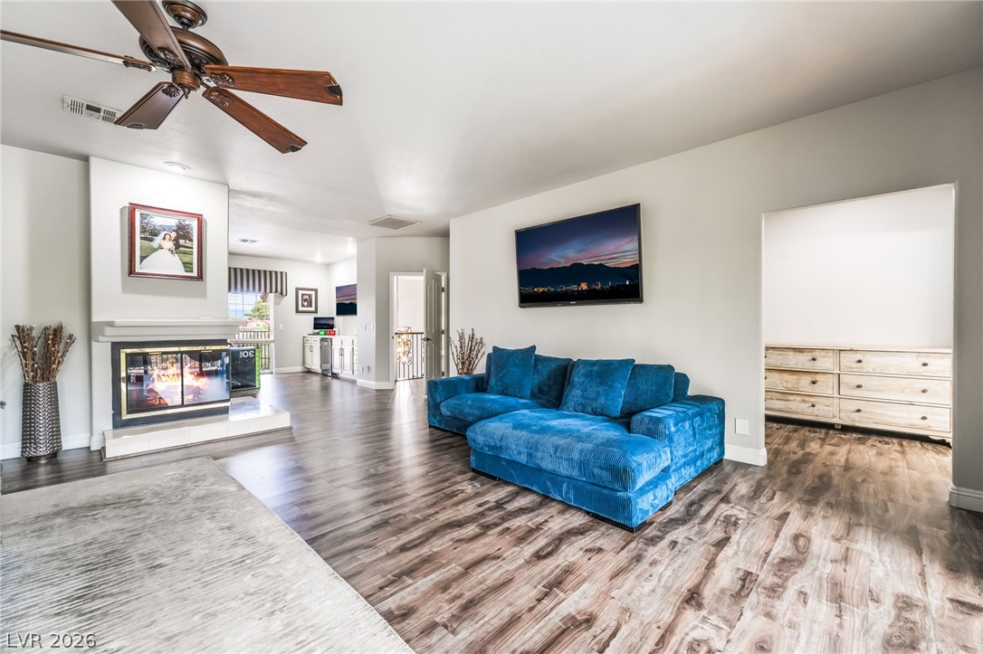 7525 Eldora Avenue Las Vegas NV 89117