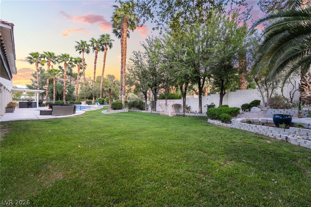7525 Eldora Avenue Las Vegas NV 89117