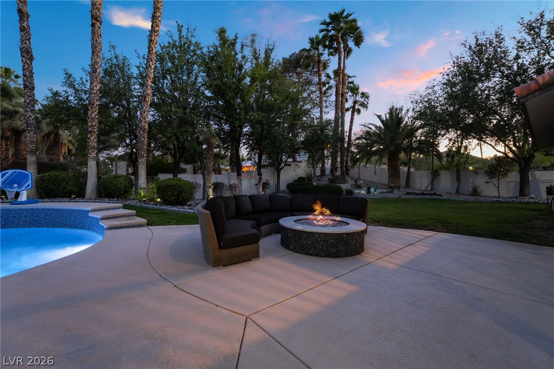 7525 Eldora Avenue Las Vegas NV 89117