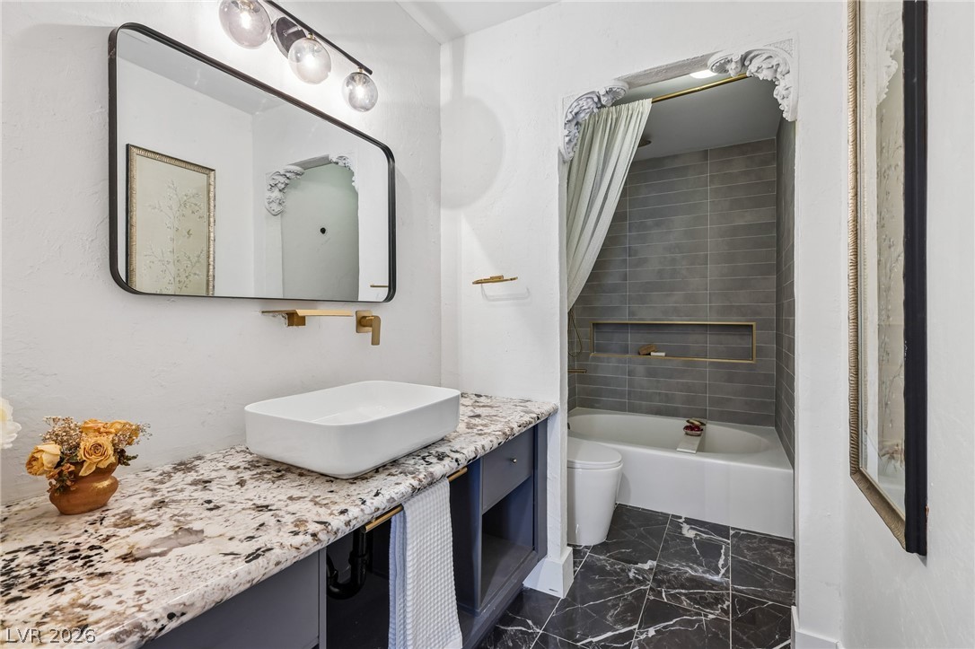 8969 Clairton Court Las Vegas NV 89117