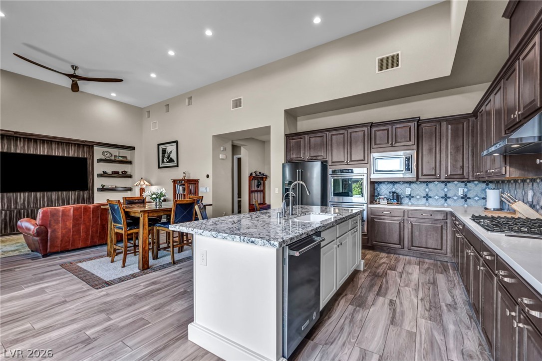6706 Desert Crimson Street Las Vegas NV 89148