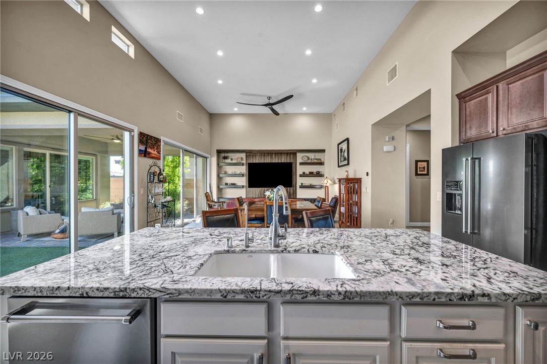 6706 Desert Crimson Street Las Vegas NV 89148
