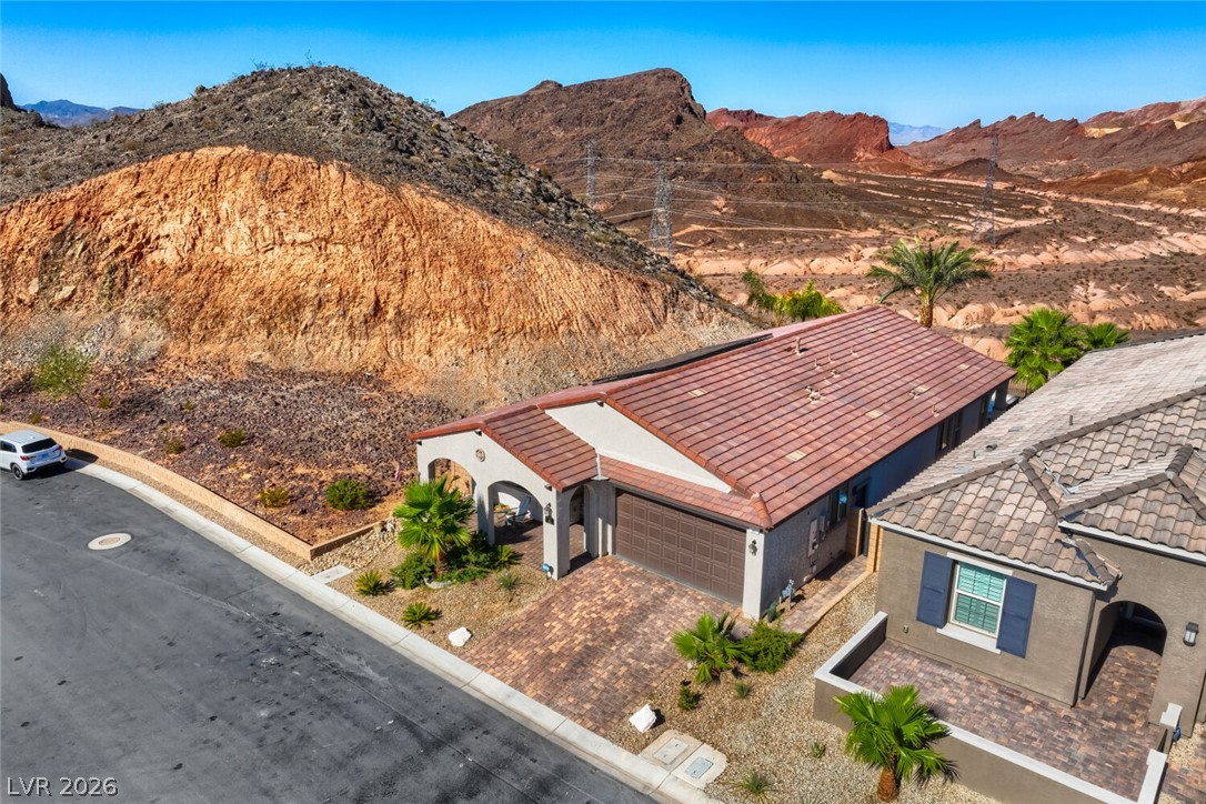 41 Tatahatso Point Street Henderson NV 89011