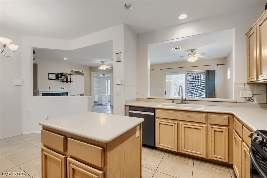 2539 Evansville Avenue Henderson NV 89052