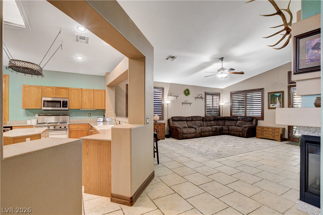 753 Wigan Pier Drive Henderson NV 89002