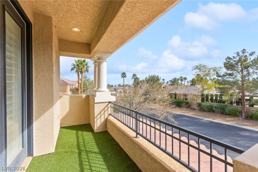8054 Planting Fields Place Las Vegas NV 89117