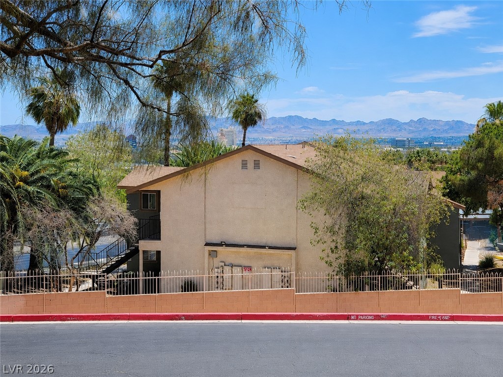 748 Nectarine Court Henderson NV 89014