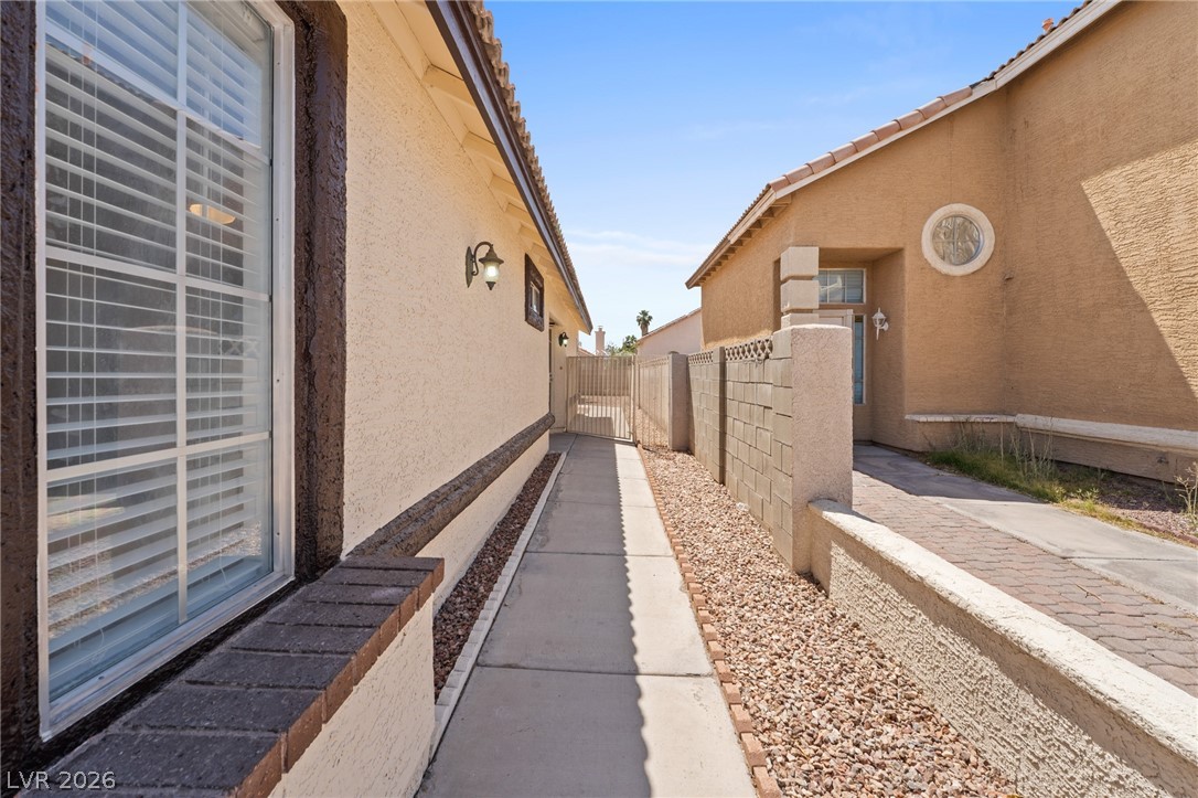 1925 Falcon Ridge Street Las Vegas NV 89142