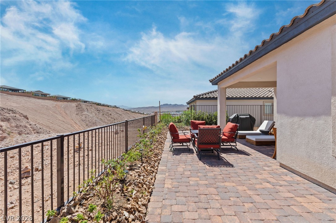 72 Crimson Cactus Avenue Henderson NV 89011