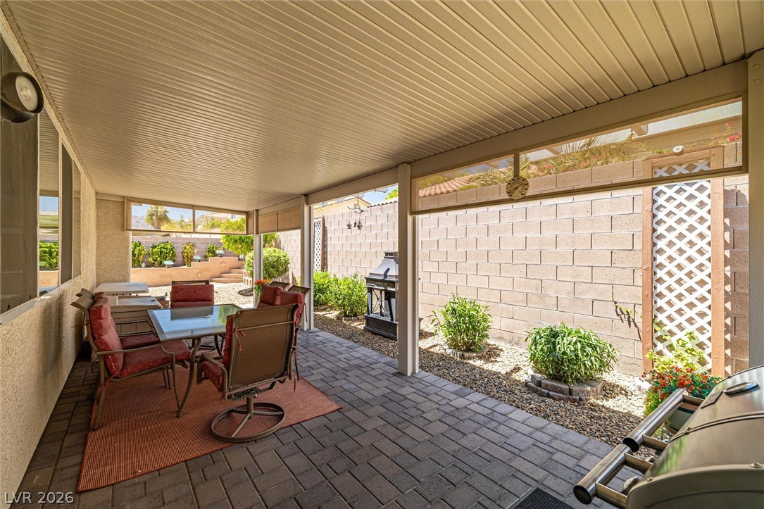 9332 Longhorn Falls Court Las Vegas NV 89149