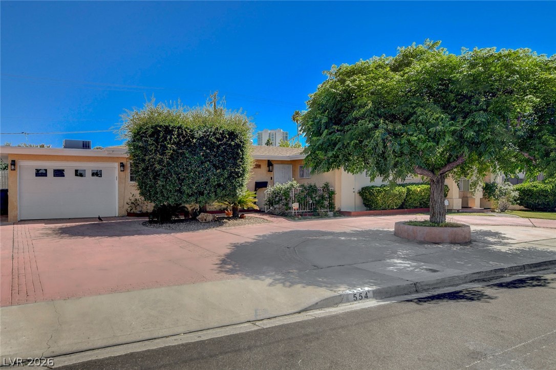 554 Canosa Avenue Las Vegas NV 89104