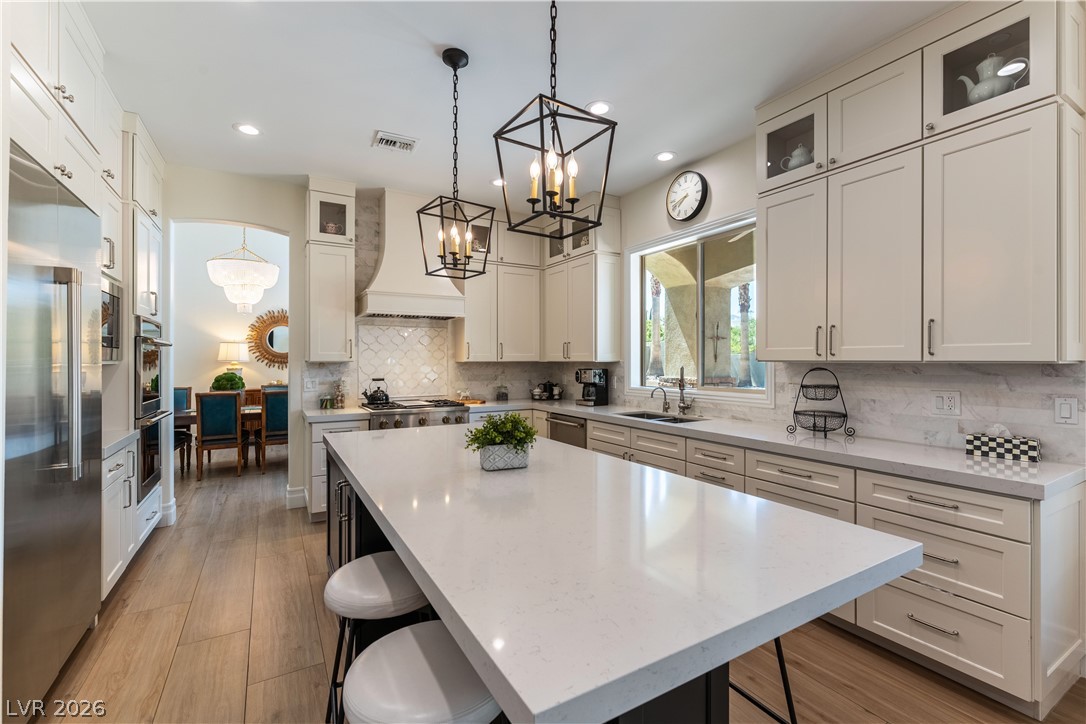 10100 Cresent Mesa Lane Las Vegas NV 89145