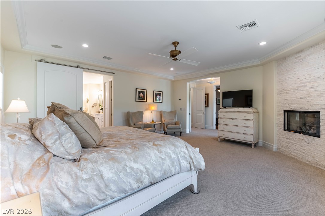 10100 Cresent Mesa Lane Las Vegas NV 89145
