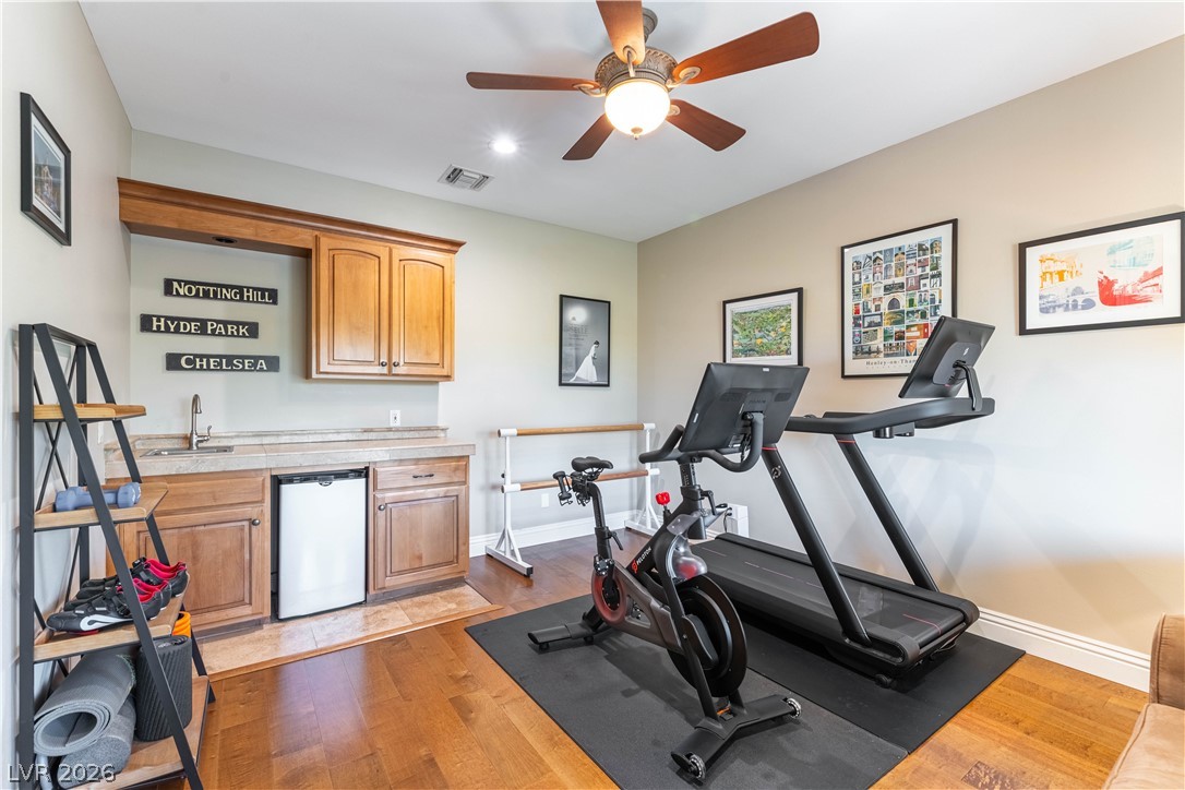 10100 Cresent Mesa Lane Las Vegas NV 89145