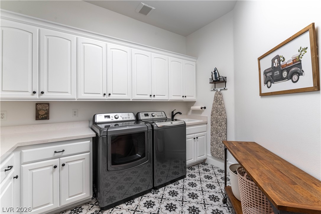 10100 Cresent Mesa Lane Las Vegas NV 89145