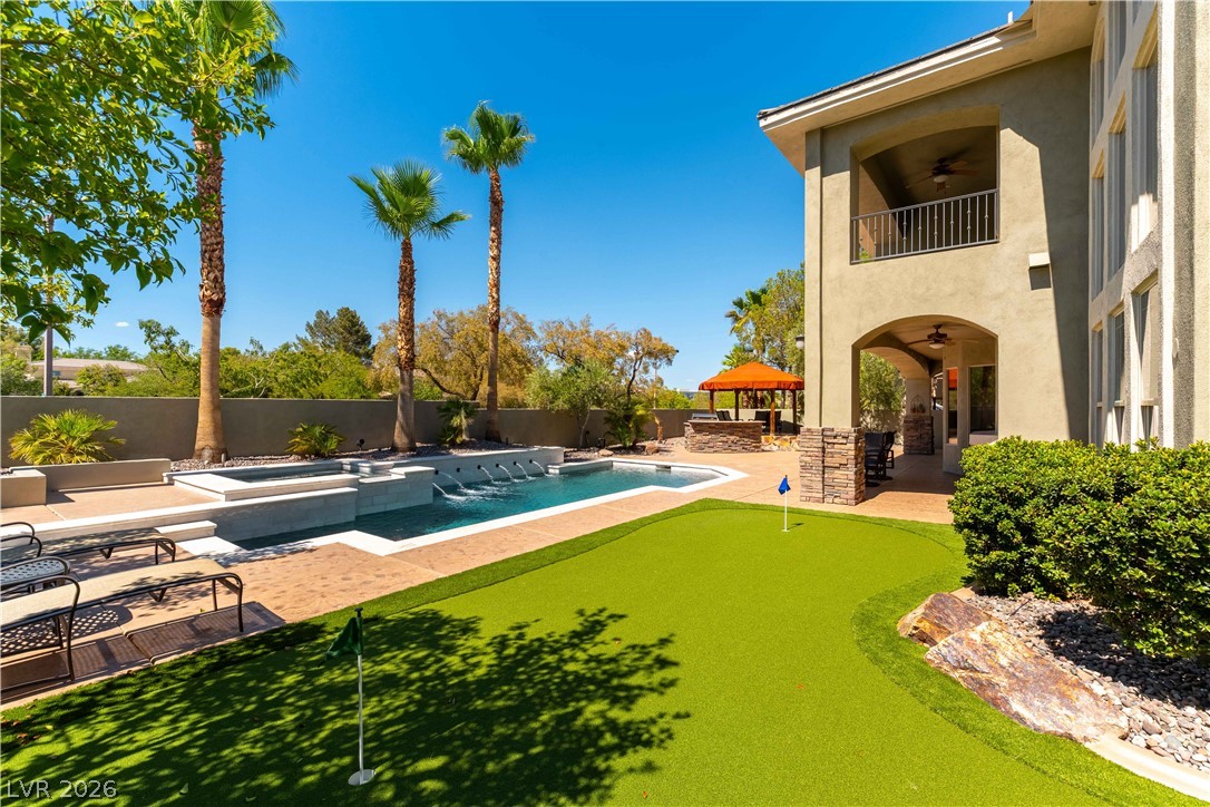 10100 Cresent Mesa Lane Las Vegas NV 89145