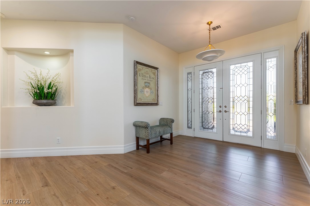 10100 Cresent Mesa Lane Las Vegas NV 89145