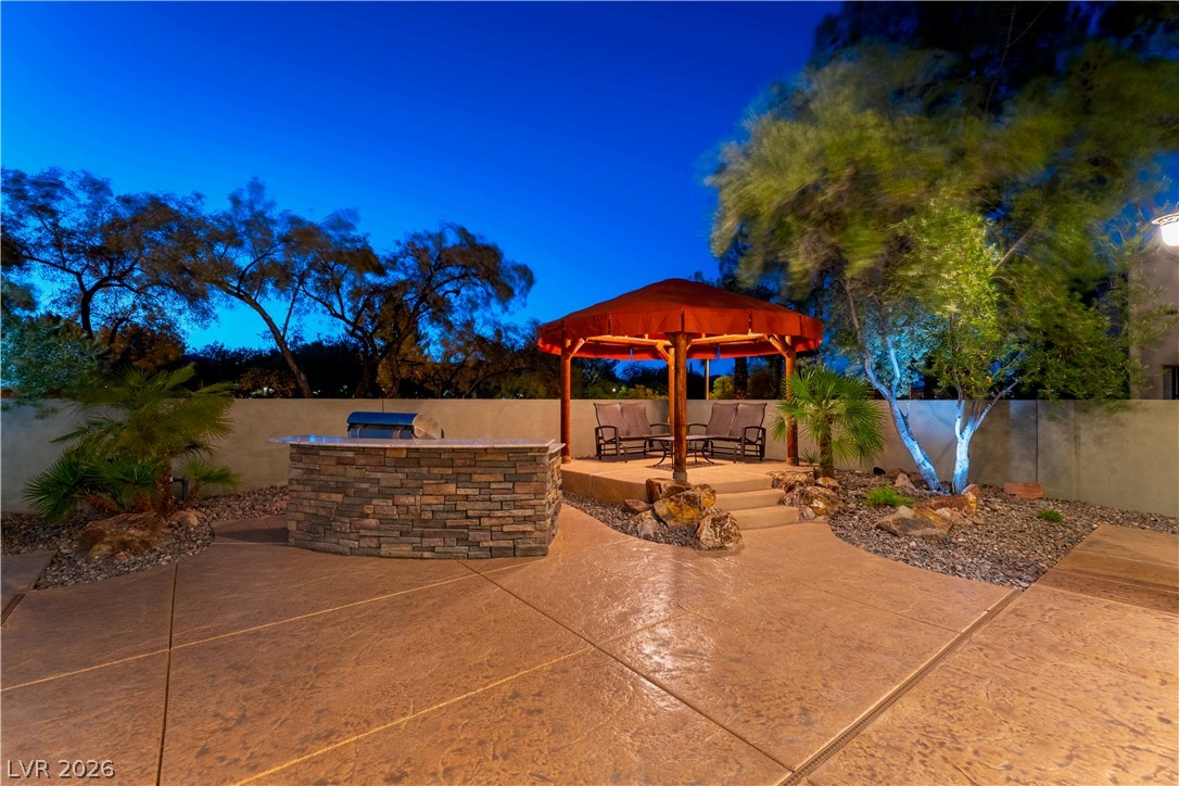 10100 Cresent Mesa Lane Las Vegas NV 89145