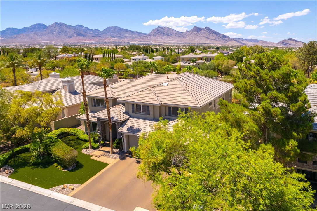10100 Cresent Mesa Lane Las Vegas NV 89145