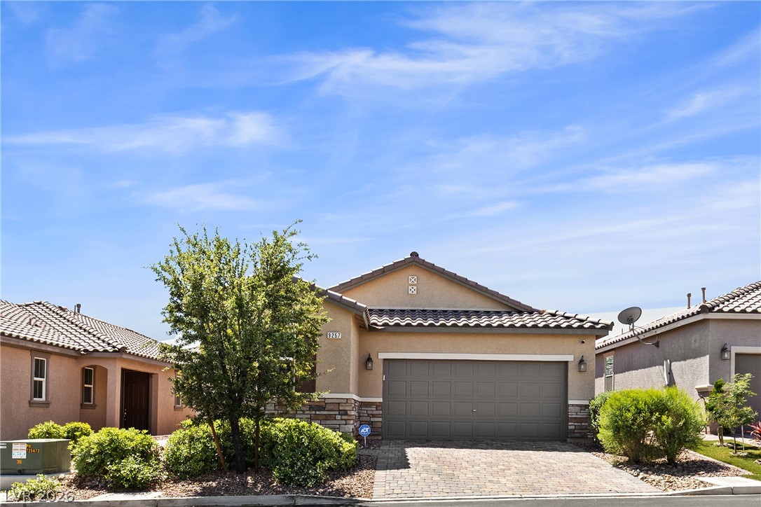 9257 Valley Betica Avenue Las Vegas NV 89148
