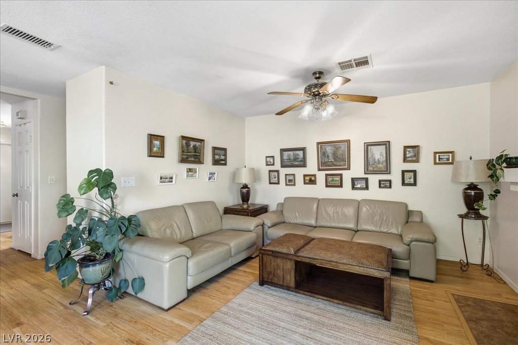 2333 Dexter Cabin Road Las Vegas NV 89128