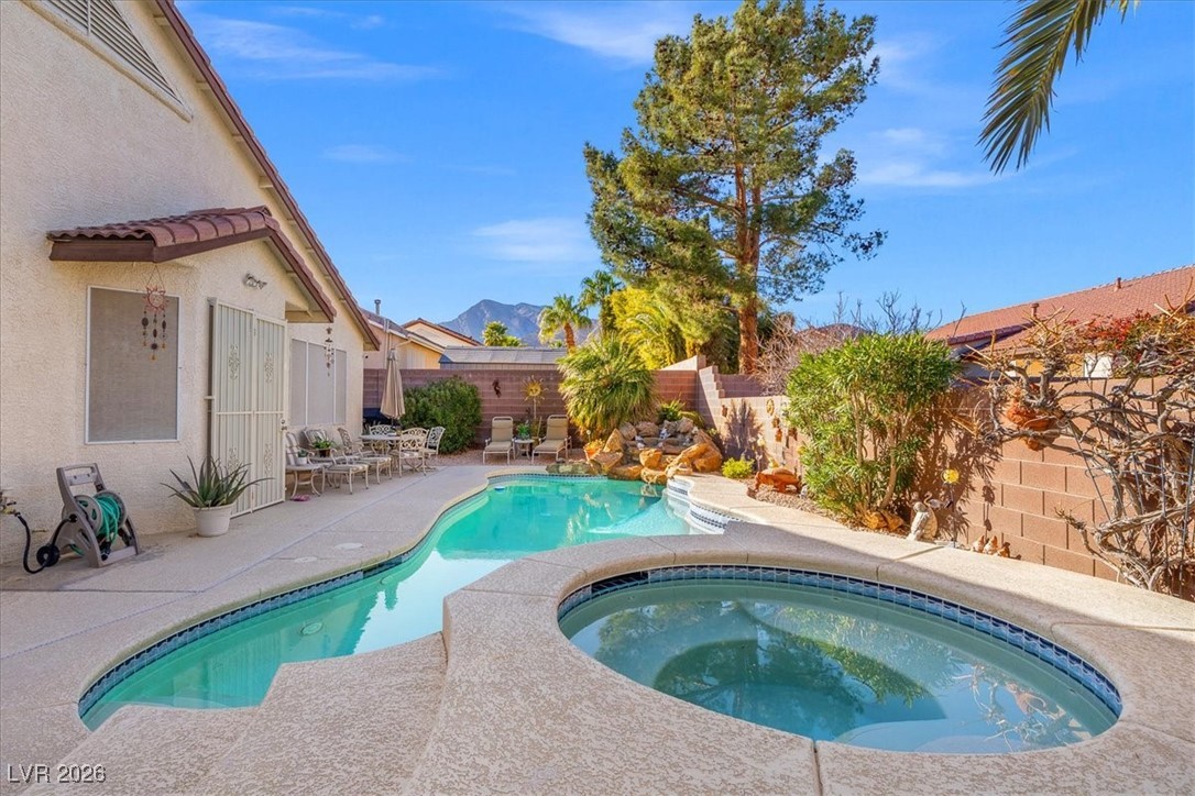 10212 Crystal Cloud Avenue Las Vegas NV 89129