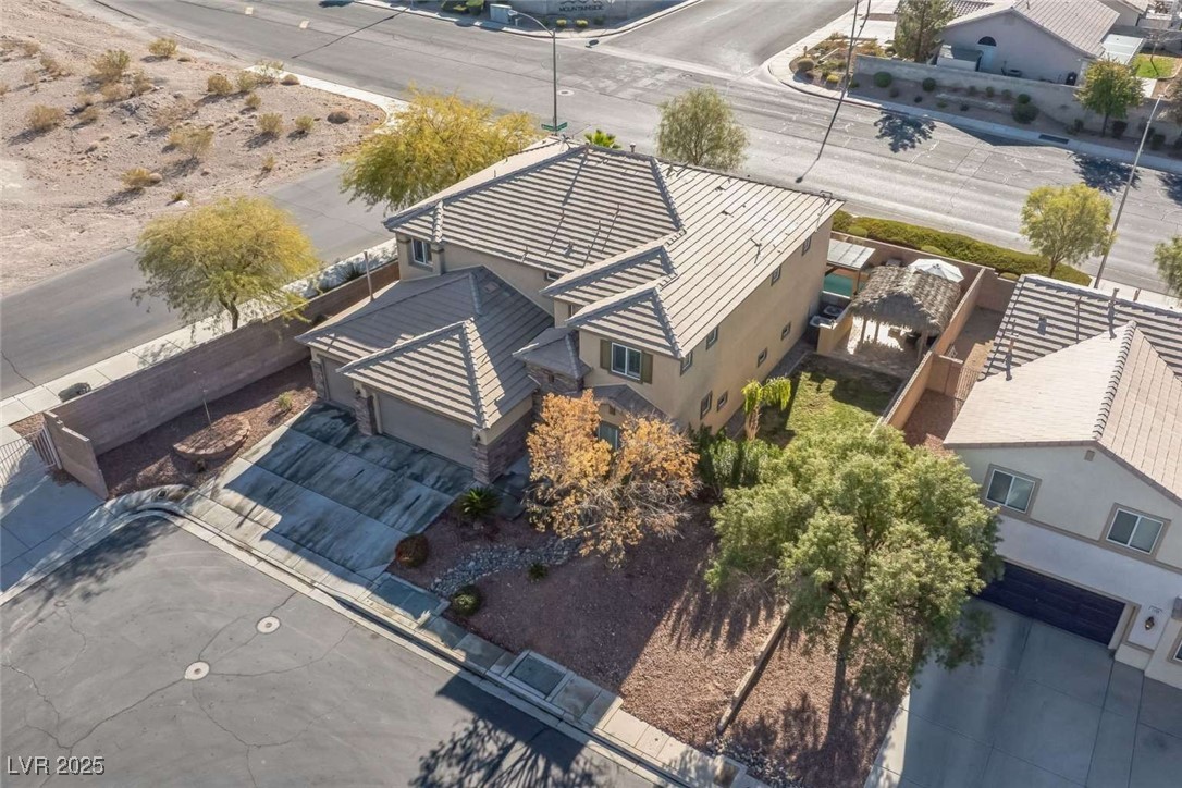 1137 Glistening Point Avenue Henderson NV 89015