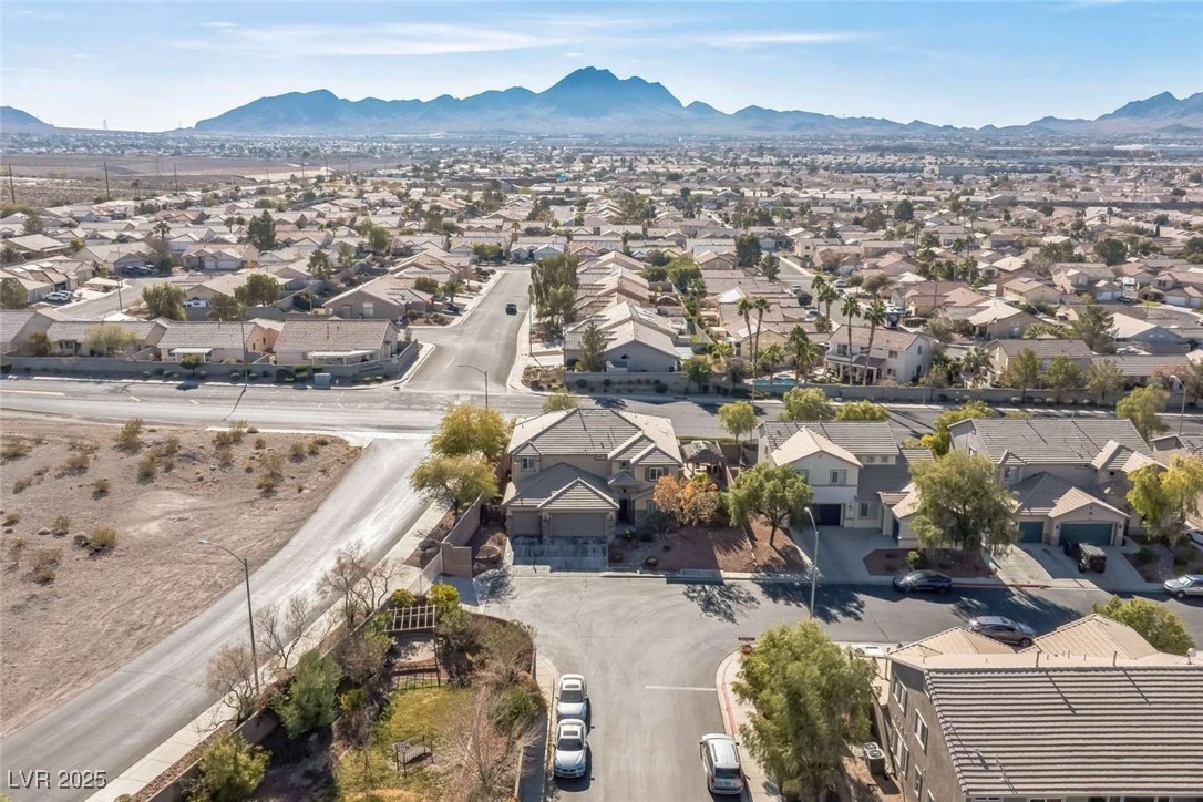 1137 Glistening Point Avenue Henderson NV 89015