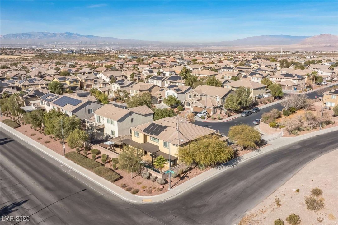 1137 Glistening Point Avenue Henderson NV 89015