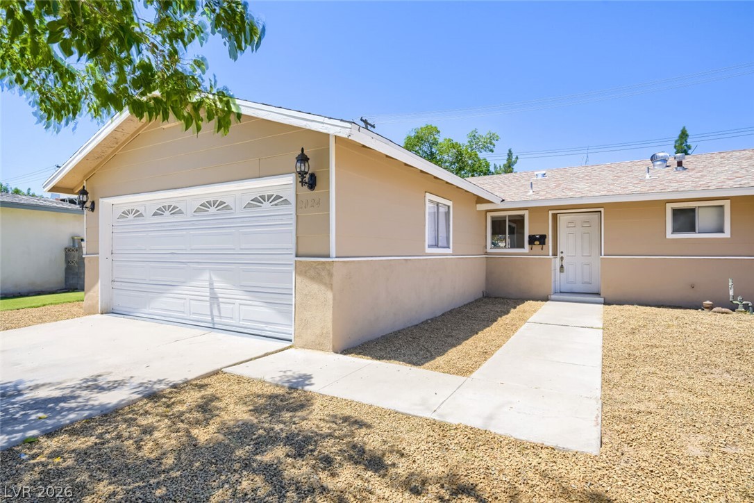 2024 Collins Avenue Las Vegas NV 89106