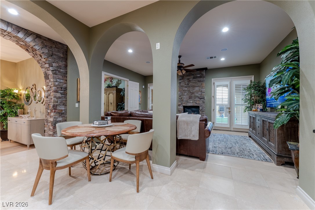 8223 Windrush Avenue Las Vegas NV 89117