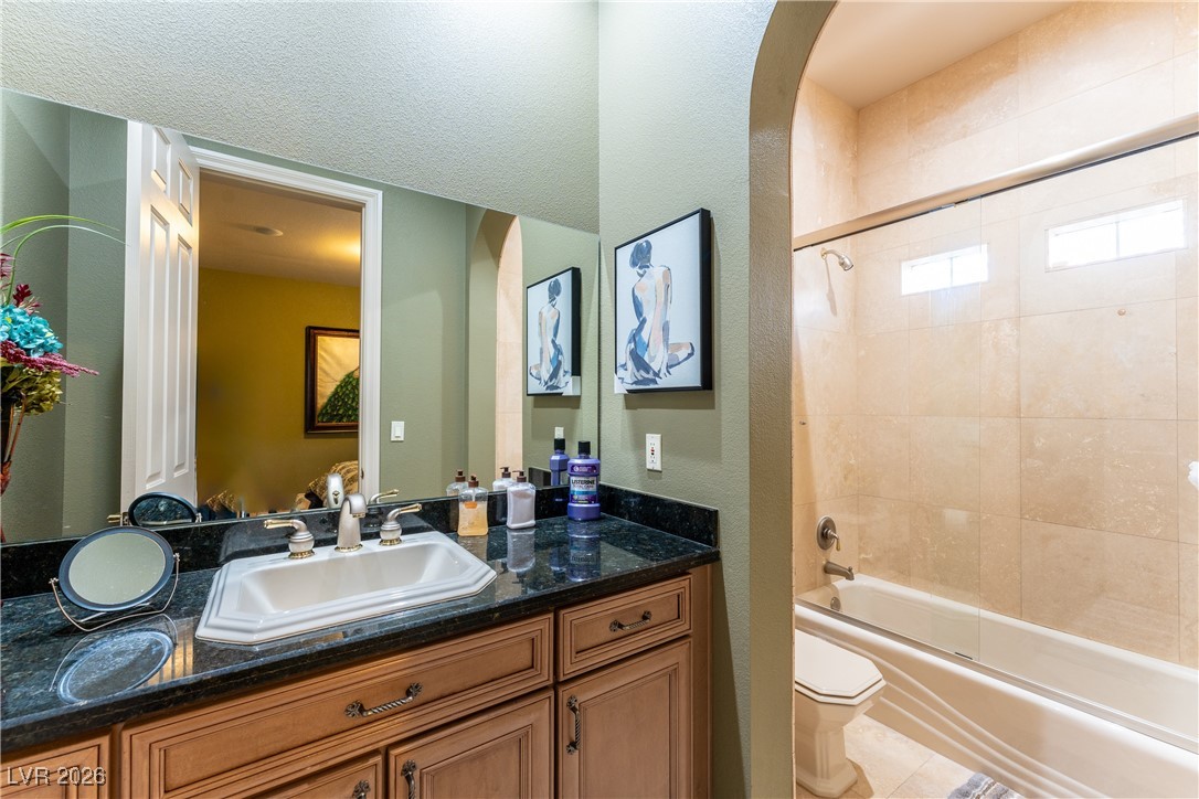 8223 Windrush Avenue Las Vegas NV 89117