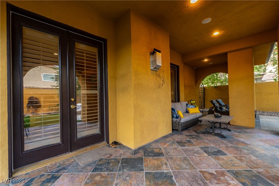 8223 Windrush Avenue Las Vegas NV 89117