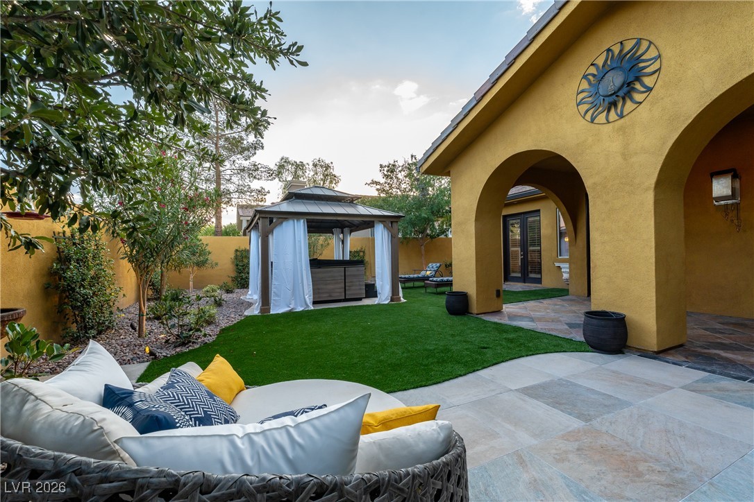 8223 Windrush Avenue Las Vegas NV 89117