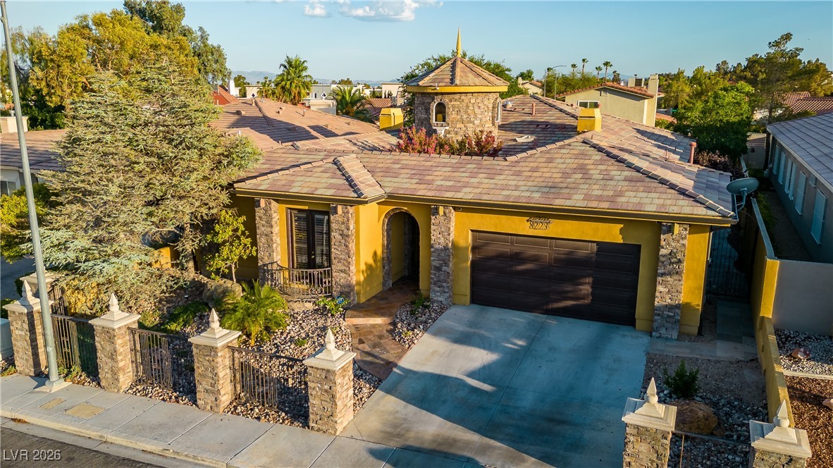 8223 Windrush Avenue Las Vegas NV 89117