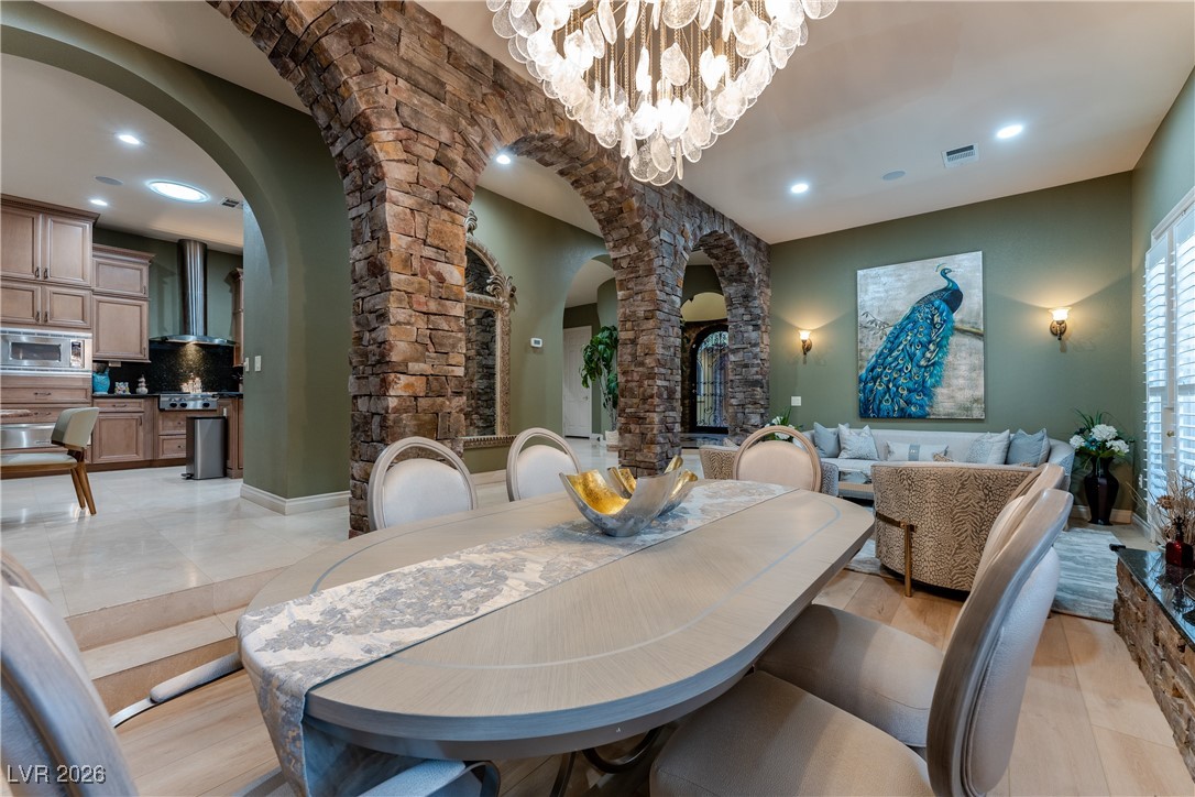 8223 Windrush Avenue Las Vegas NV 89117