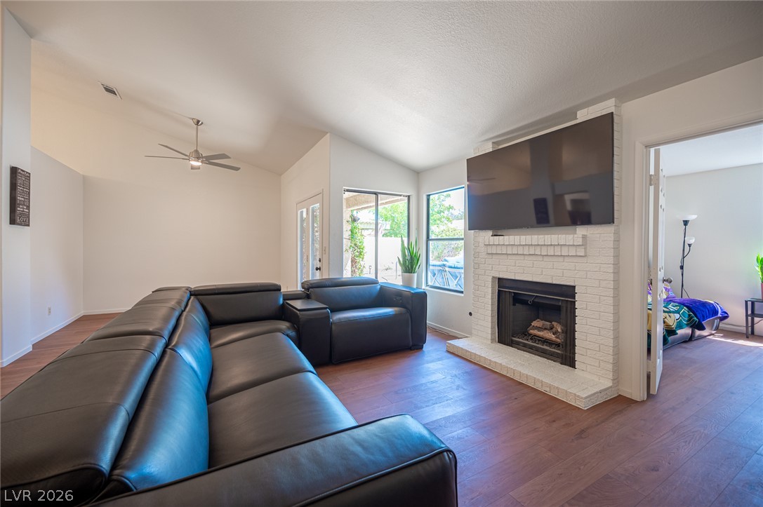 112 Brazilnut Court Las Vegas NV 89145