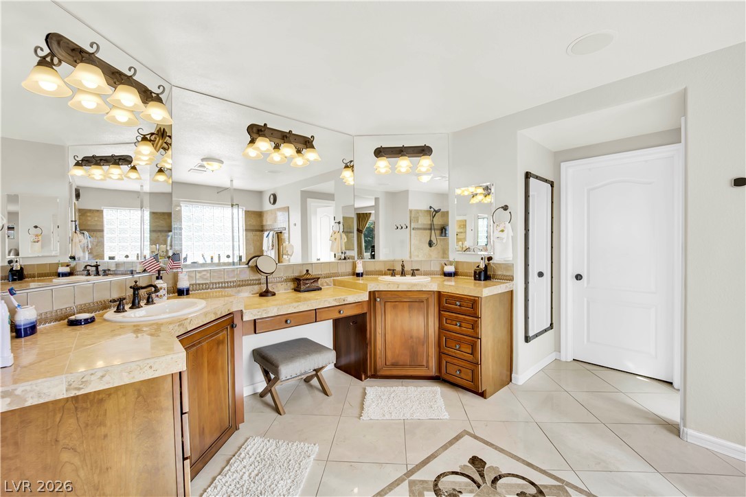127 Birch Ridge Avenue Las Vegas NV 89183