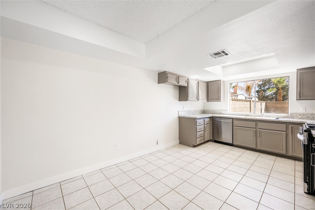 6733 Evanston Avenue Las Vegas NV 89108