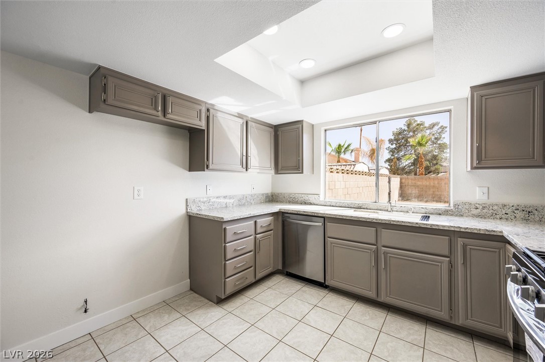 6733 Evanston Avenue Las Vegas NV 89108