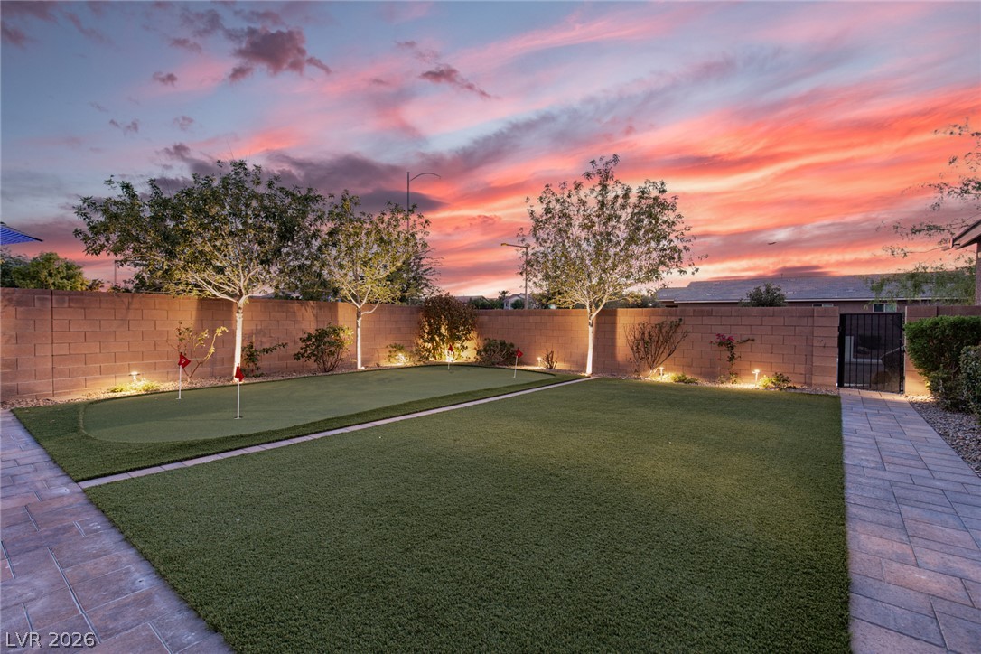 8820 Nolene Stream Street Las Vegas NV 89131