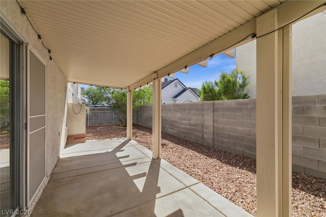 6675 Whistling Swan Way Las Vegas NV 89118
