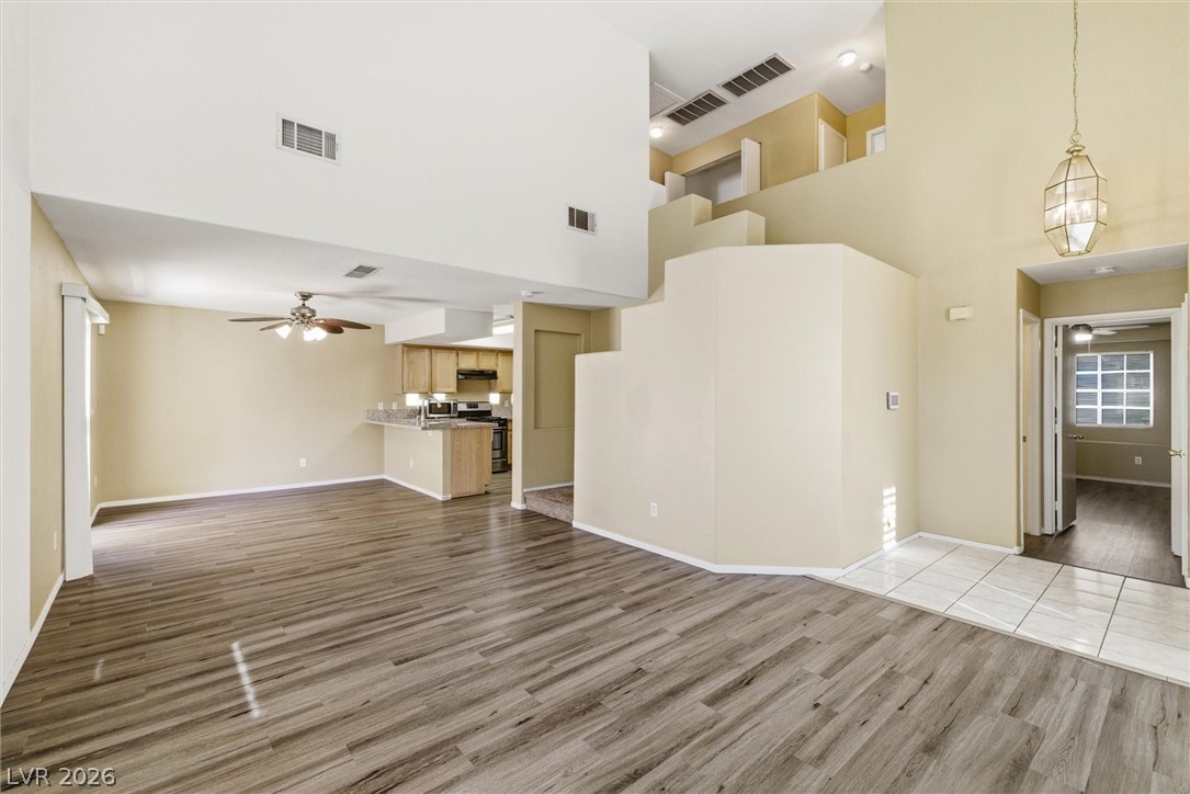 6675 Whistling Swan Way Las Vegas NV 89118