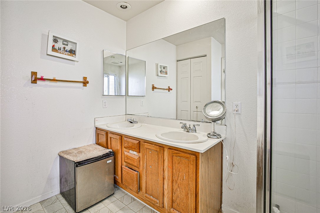 6086 Sunken River Trail Las Vegas NV 89118