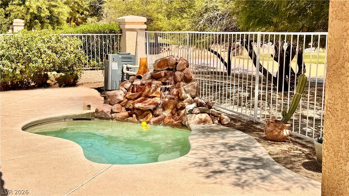5032 Forest Oaks Drive Las Vegas NV 89149
