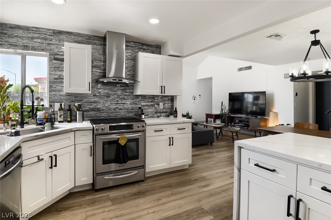 345 Warmside Drive Las Vegas NV 89145