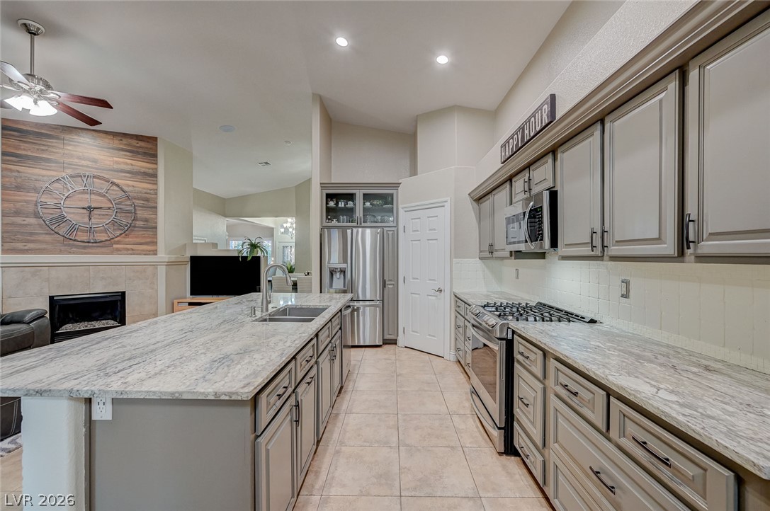 2115 Handel Avenue Henderson NV 89052