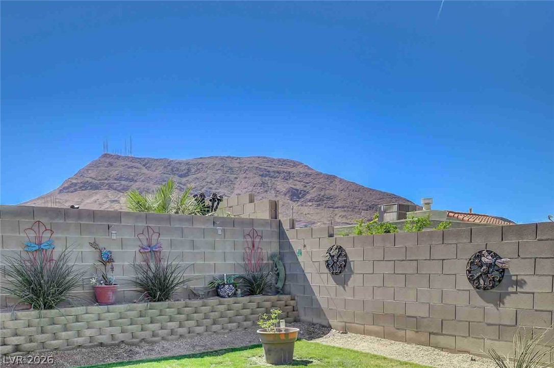 422 Tiger Lily Way Henderson NV 89015