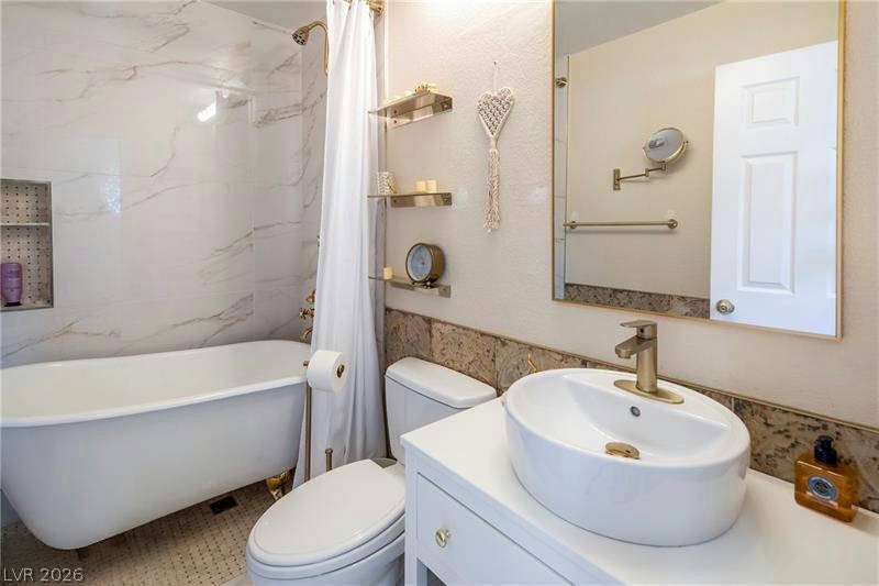 7044 Bright Springs Court Las Vegas NV 89113